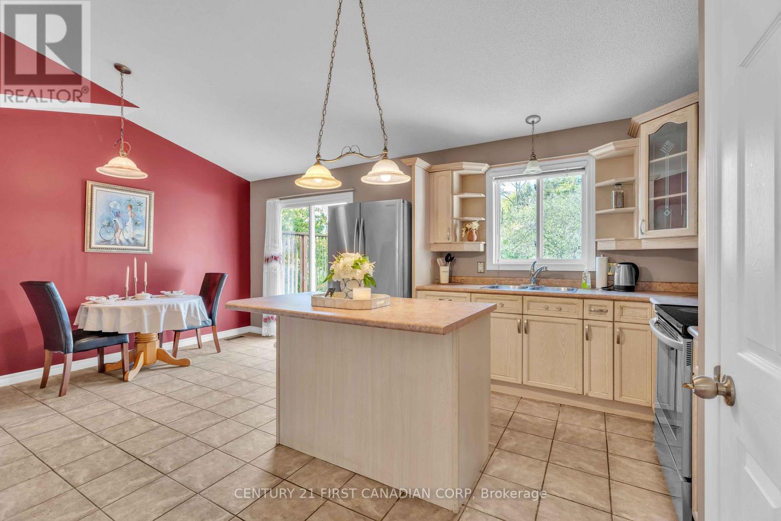 581 Forest Creek Place, London East (East A), Ontario  N5Y 5T7 - Photo 12 - X12454144