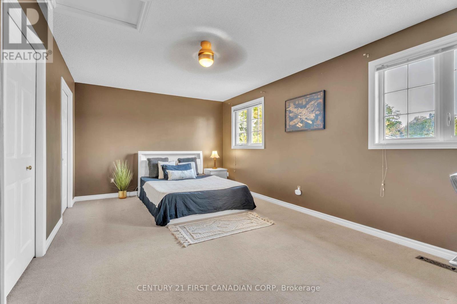 581 Forest Creek Place, London East (East A), Ontario  N5Y 5T7 - Photo 19 - X12454144