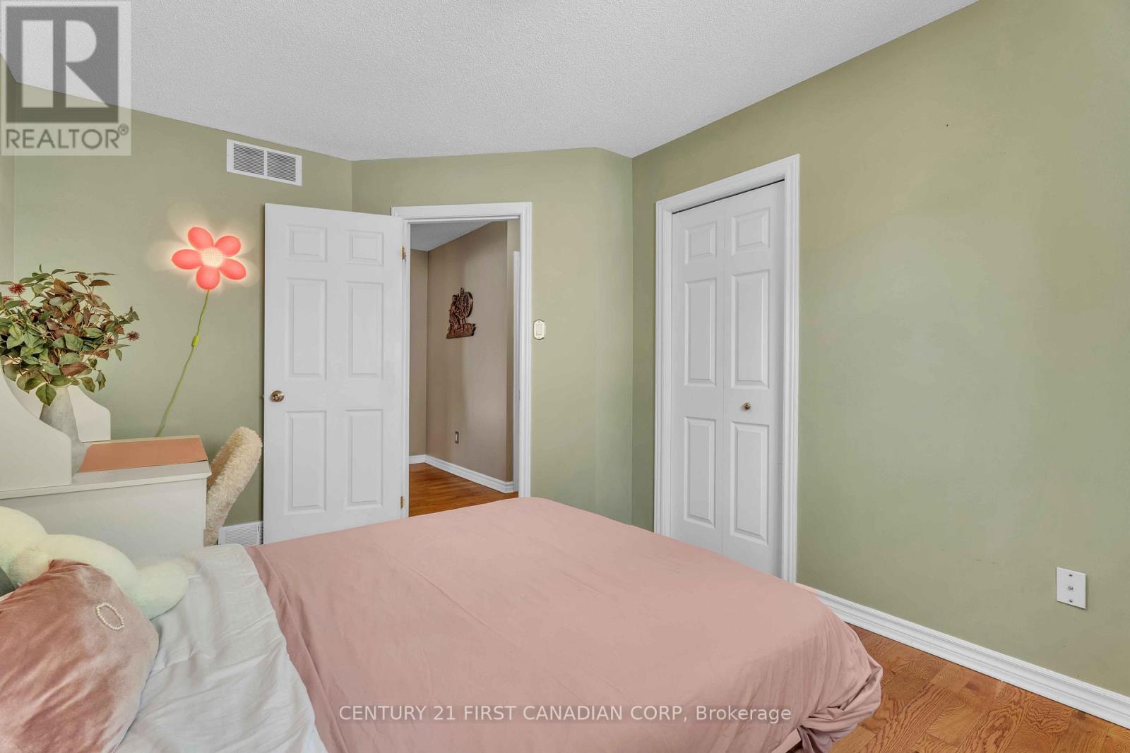 581 Forest Creek Place, London East (East A), Ontario  N5Y 5T7 - Photo 23 - X12454144