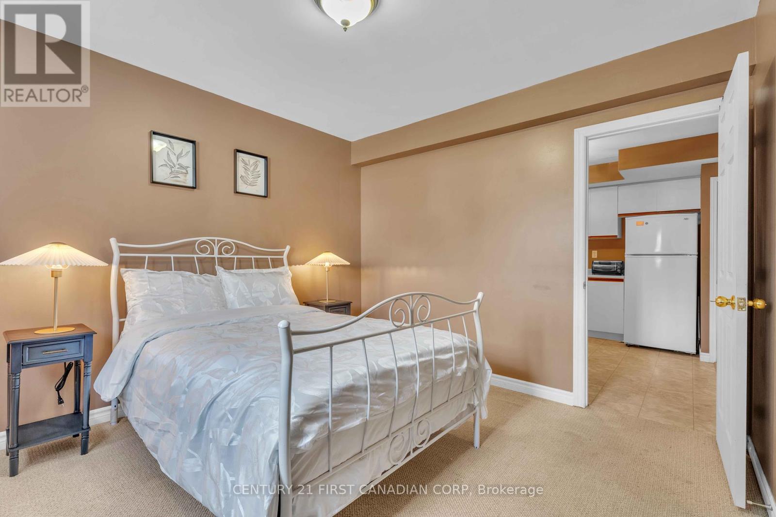 581 Forest Creek Place, London East (East A), Ontario  N5Y 5T7 - Photo 35 - X12454144