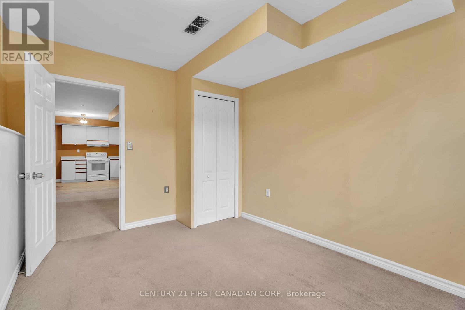581 Forest Creek Place, London East (East A), Ontario  N5Y 5T7 - Photo 37 - X12454144
