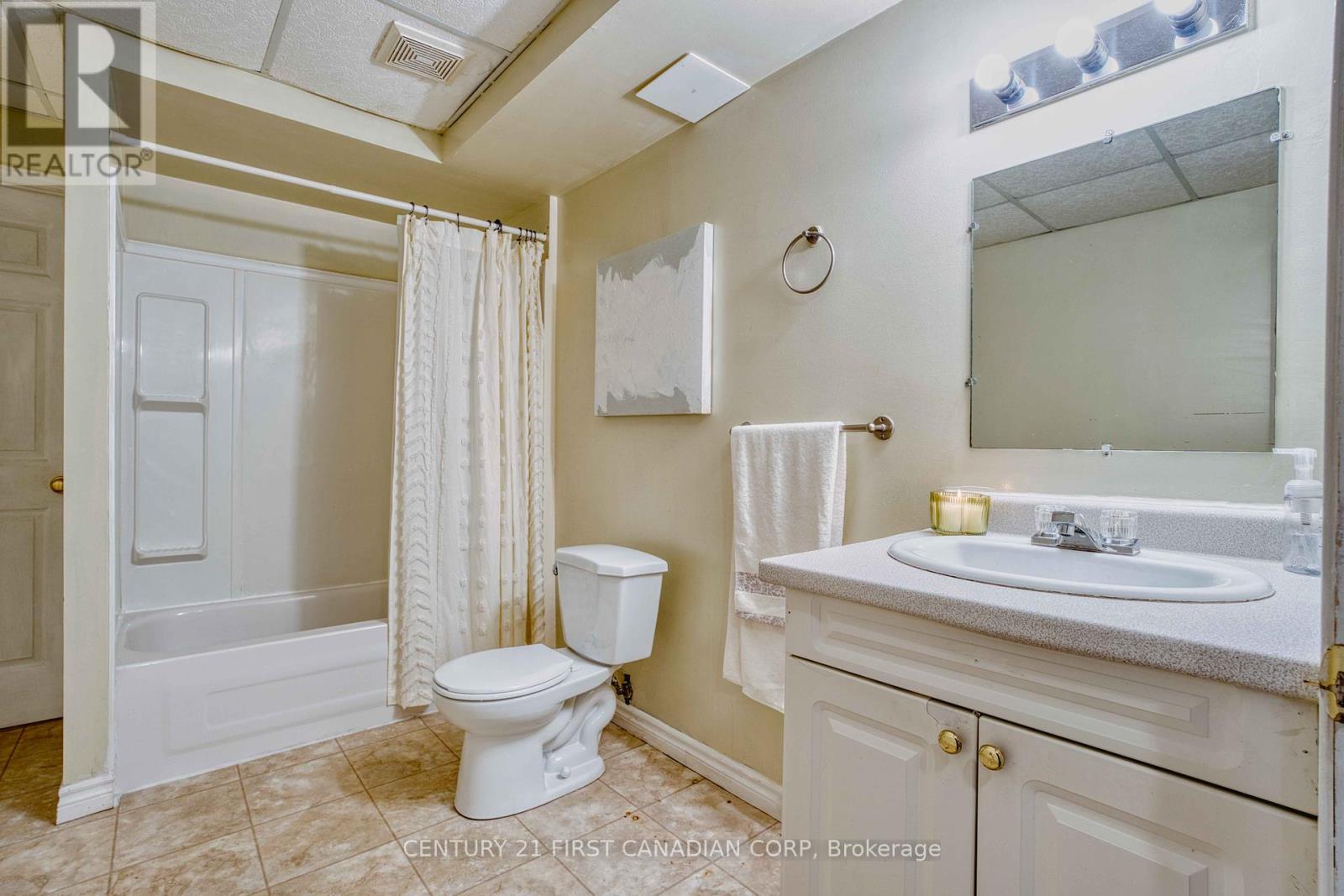 581 Forest Creek Place, London East (East A), Ontario  N5Y 5T7 - Photo 40 - X12454144