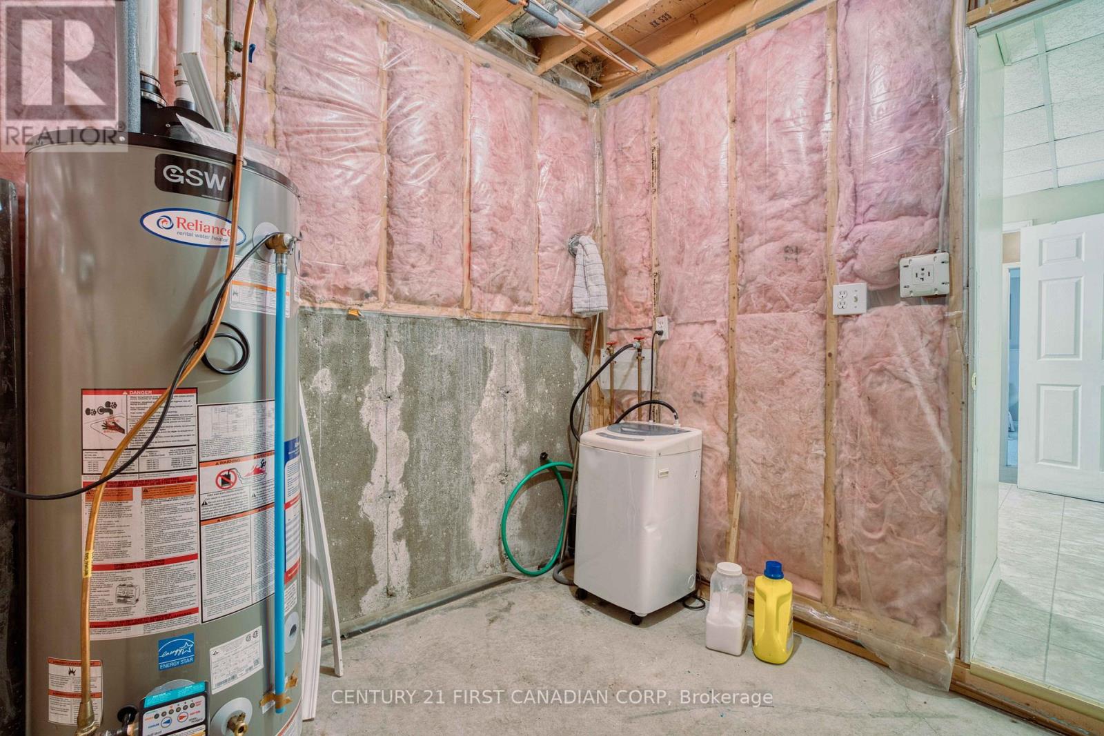 581 Forest Creek Place, London East (East A), Ontario  N5Y 5T7 - Photo 41 - X12454144