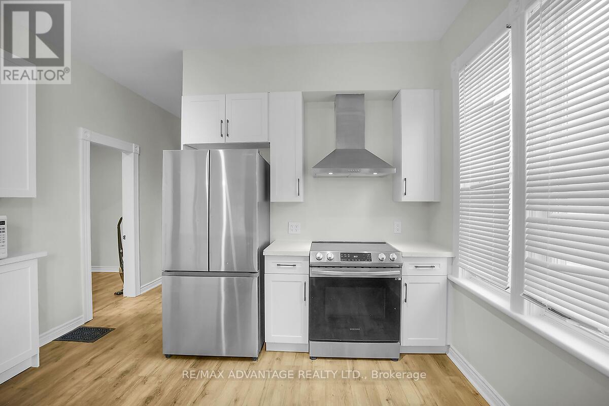252 Cheapside Street, London East (East B), Ontario  N6A 2A1 - Photo 13 - X12454152