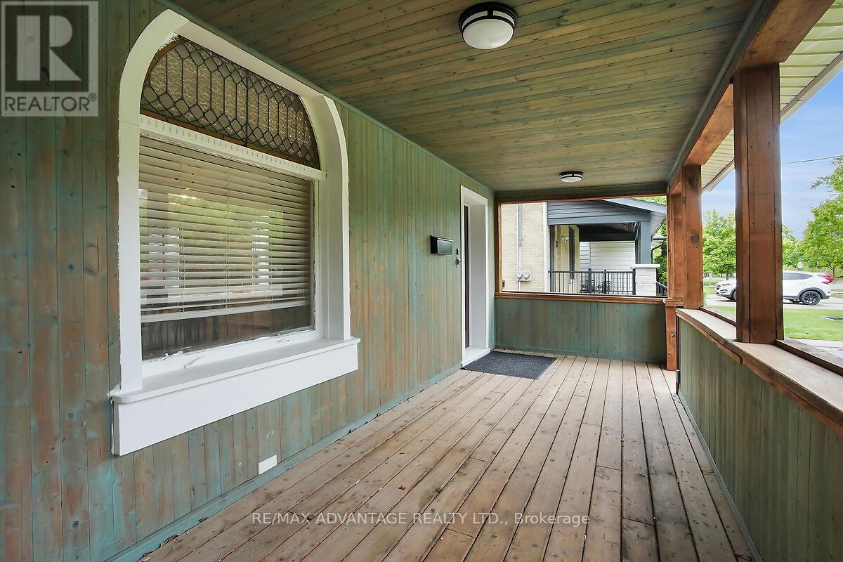 252 Cheapside Street, London East (East B), Ontario  N6A 2A1 - Photo 5 - X12454152