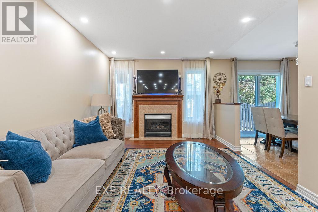 4085 Kelly Farm Drive, Ottawa, Ontario  K1T 4J3 - Photo 18 - X12454150