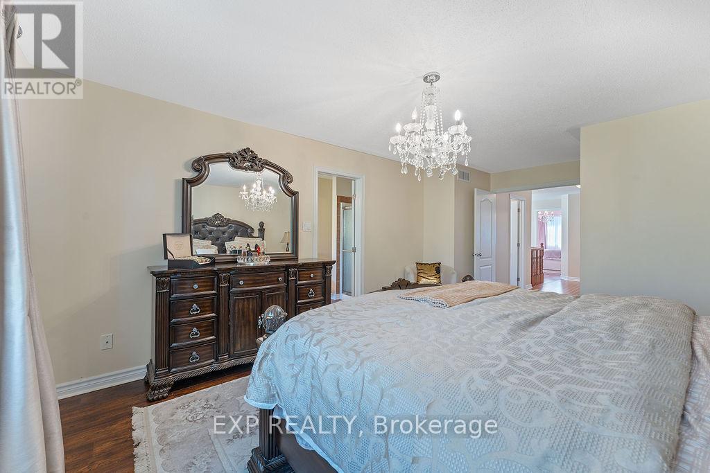 4085 Kelly Farm Drive, Ottawa, Ontario  K1T 4J3 - Photo 30 - X12454150