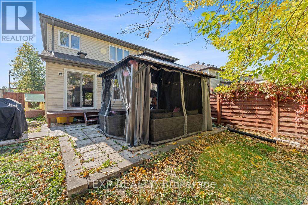 4085 Kelly Farm Drive, Ottawa, Ontario  K1T 4J3 - Photo 43 - X12454150