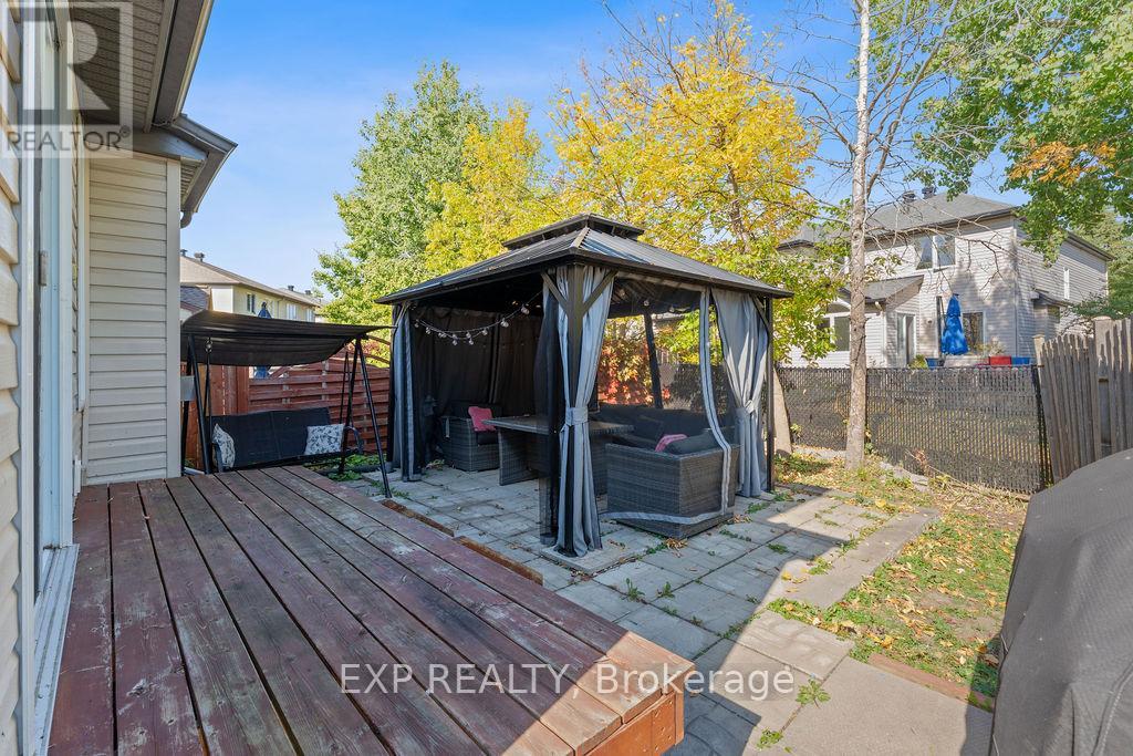 4085 Kelly Farm Drive, Ottawa, Ontario  K1T 4J3 - Photo 44 - X12454150