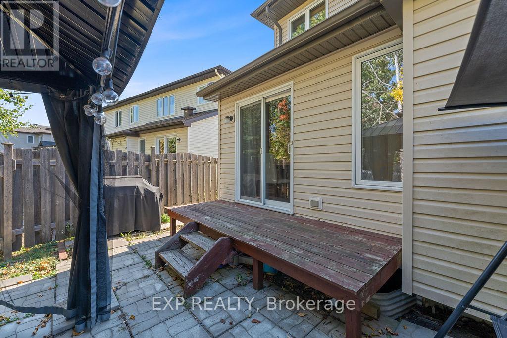 4085 Kelly Farm Drive, Ottawa, Ontario  K1T 4J3 - Photo 45 - X12454150
