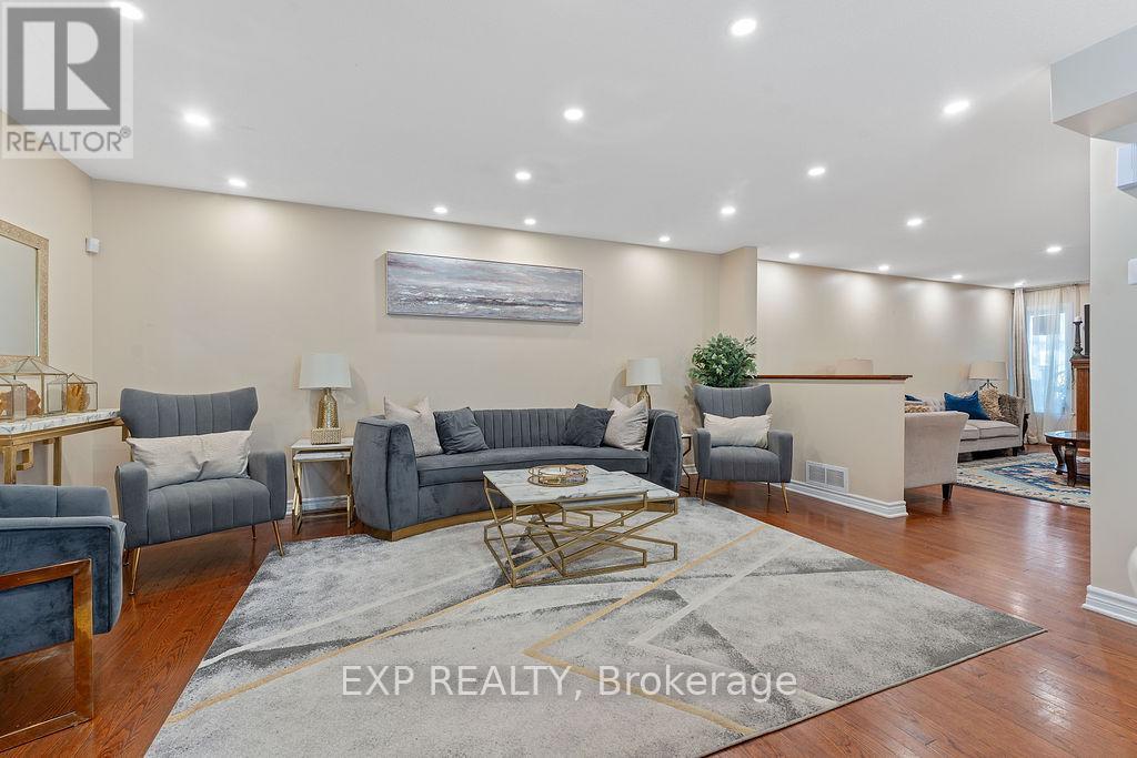 4085 Kelly Farm Drive, Ottawa, Ontario  K1T 4J3 - Photo 8 - X12454150