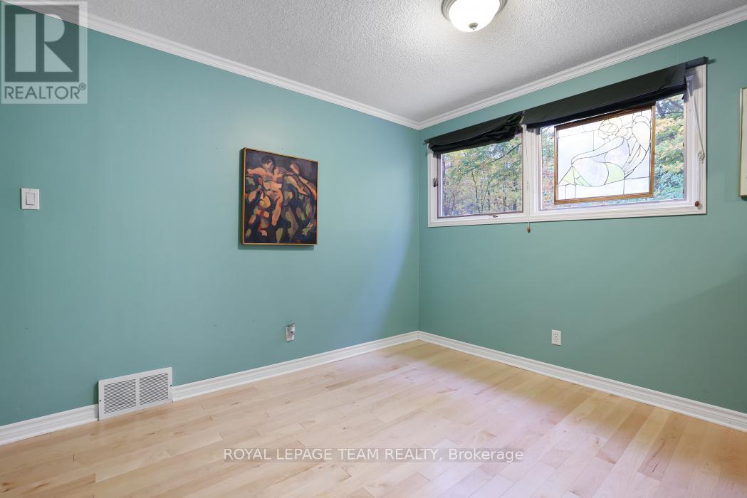 4715 Stonecrest Road, Ottawa, Ontario  K0A 3M0 - Photo 32 - X12454173