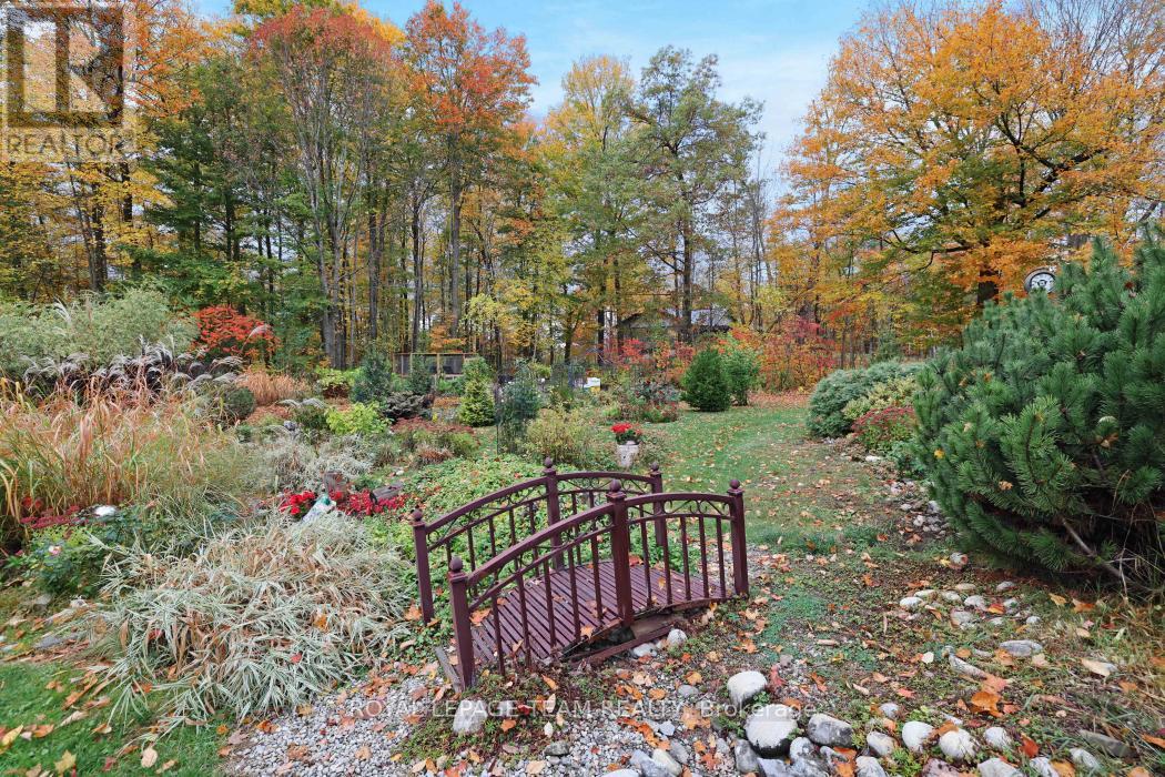 4715 Stonecrest Road, Ottawa, Ontario  K0A 3M0 - Photo 42 - X12454173