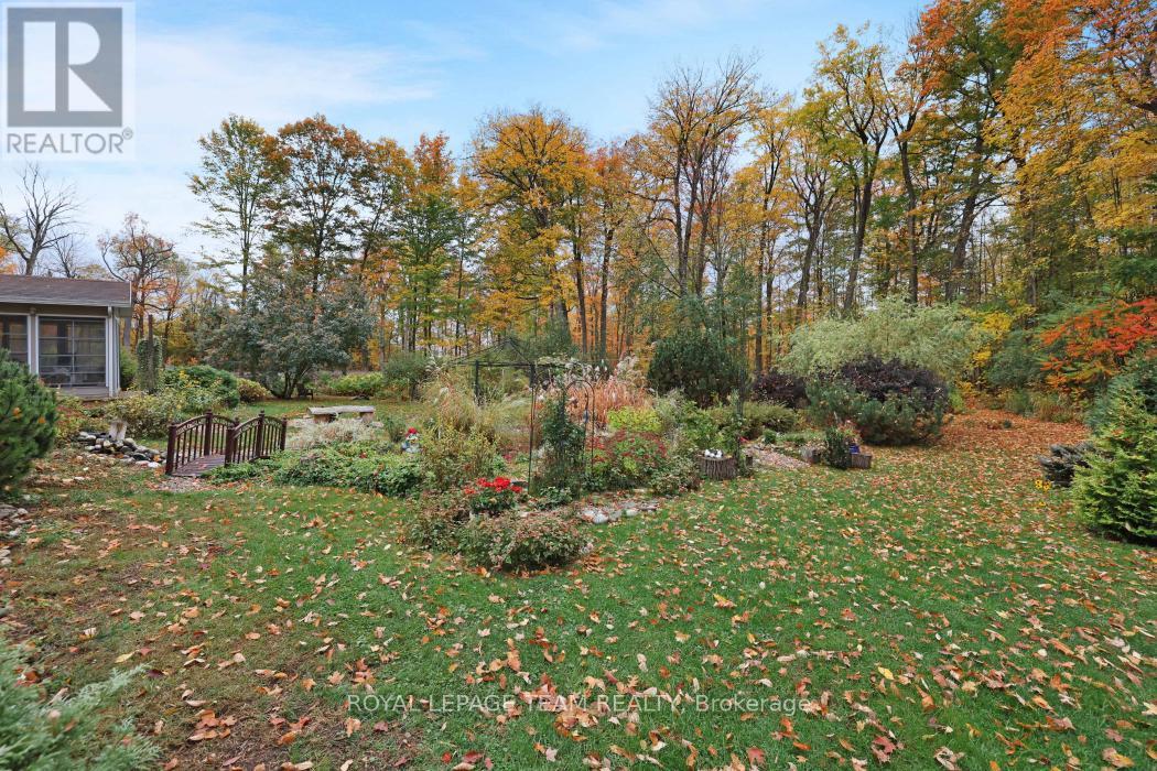 4715 Stonecrest Road, Ottawa, Ontario  K0A 3M0 - Photo 43 - X12454173