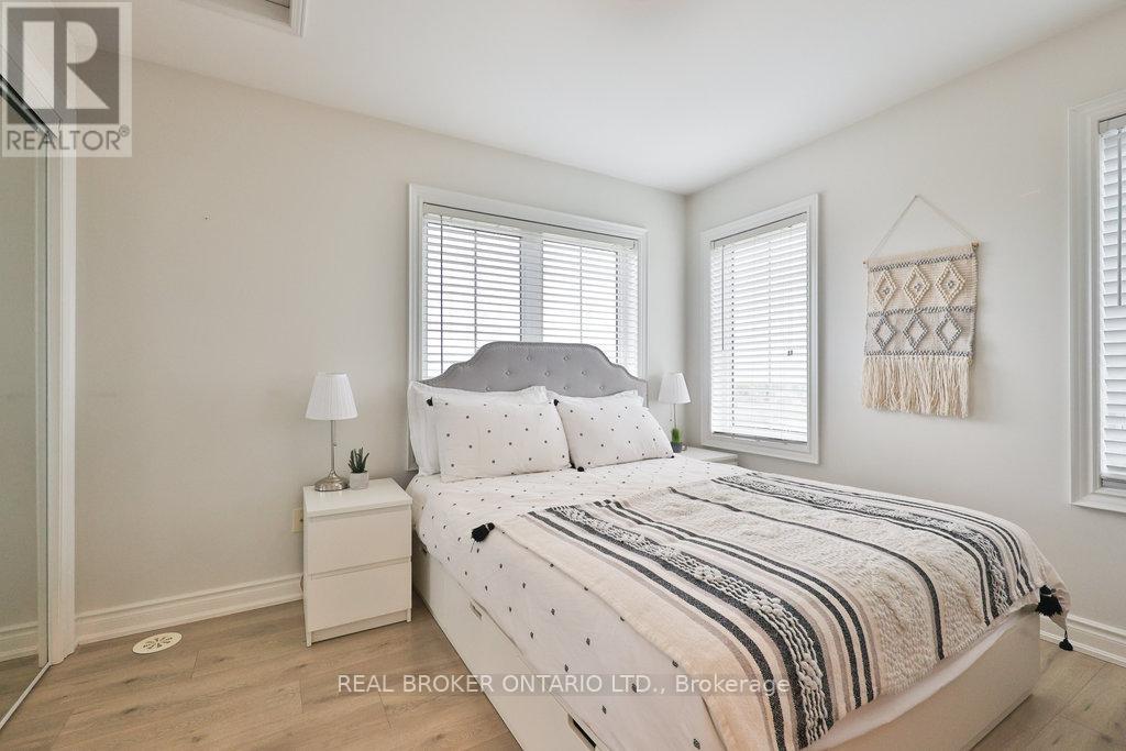 14 - 31 Hays Boulevard, Oakville, Ontario  L6H 0J1 - Photo 16 - W12453946