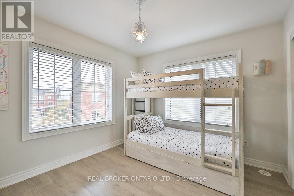 14 - 31 Hays Boulevard, Oakville, Ontario  L6H 0J1 - Photo 18 - W12453946