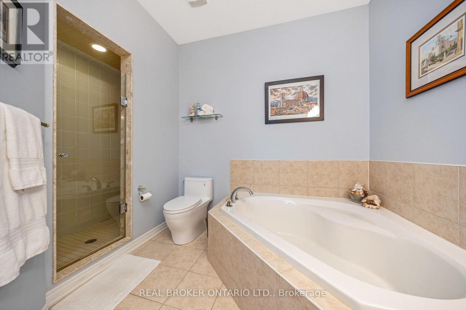 50 Garrison Square, Halton Hills, Ontario  L7G 0B9 - Photo 19 - W12453960