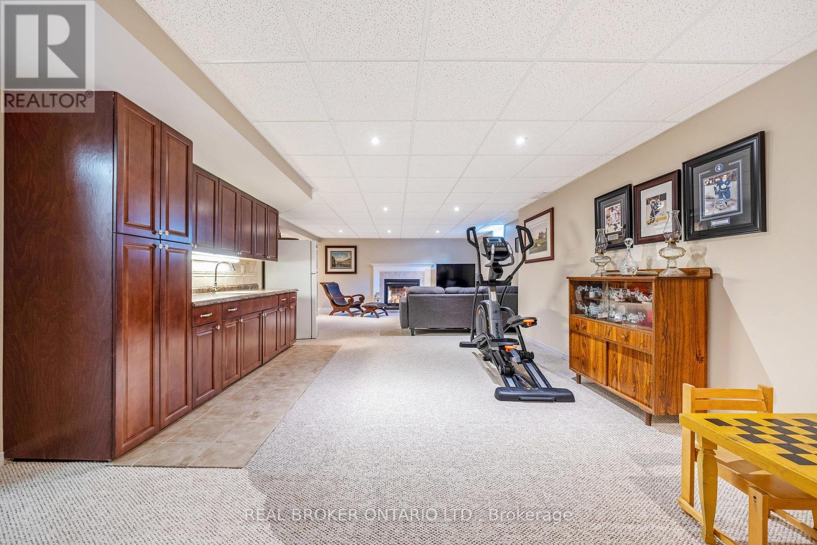 50 Garrison Square, Halton Hills, Ontario  L7G 0B9 - Photo 27 - W12453960