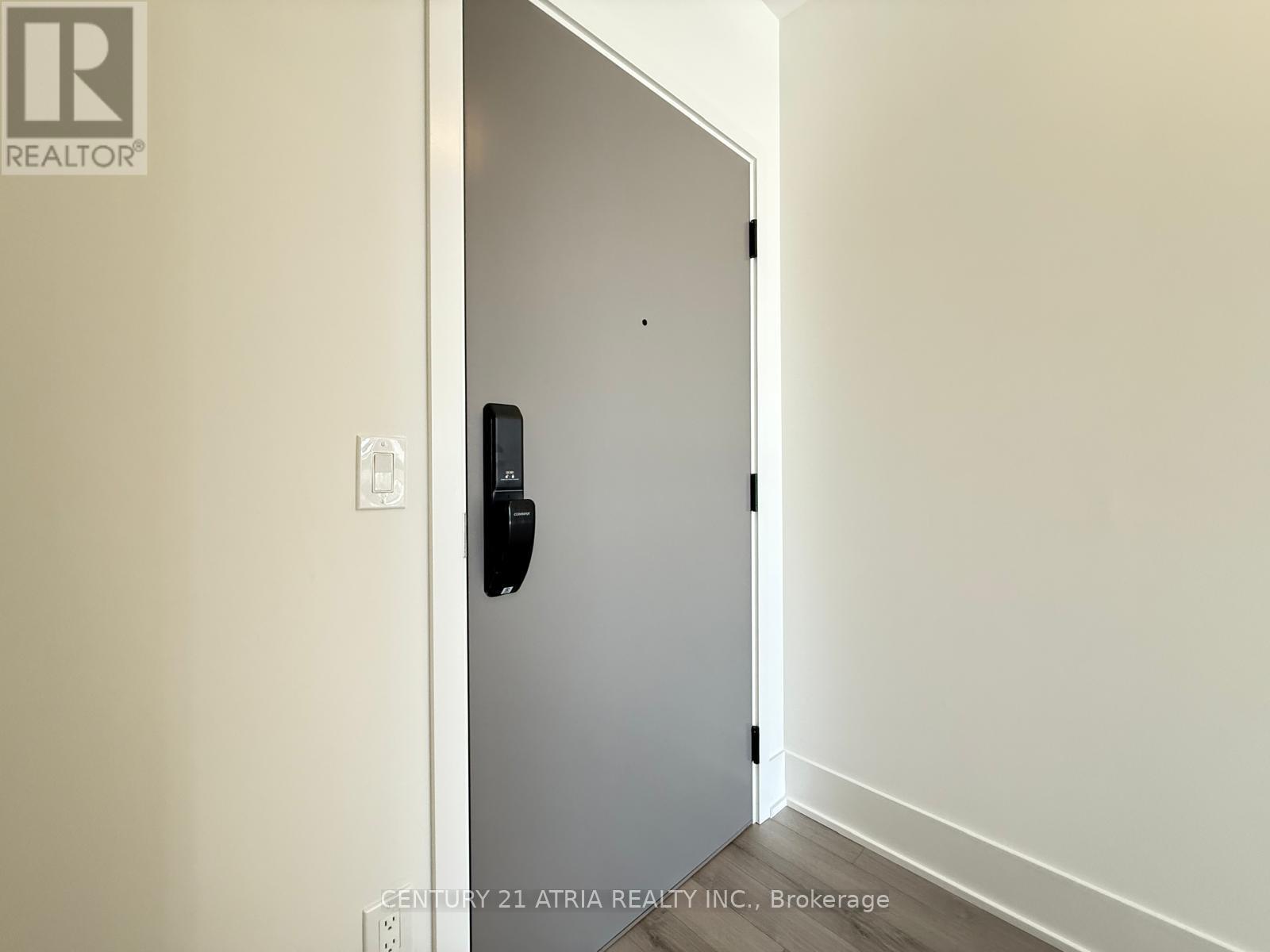 2001 - 3079 Trafalgar Road, Oakville, Ontario  L6H 7E3 - Photo 35 - W12453969