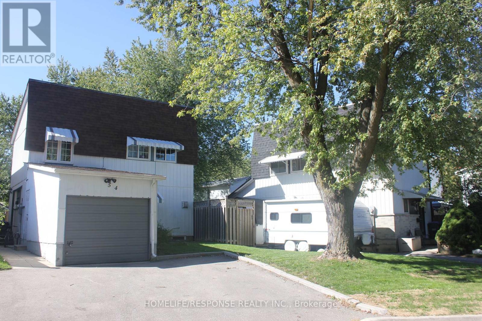 LOWER - 54 GLADSTONE SQUARE, Brampton, Ontario