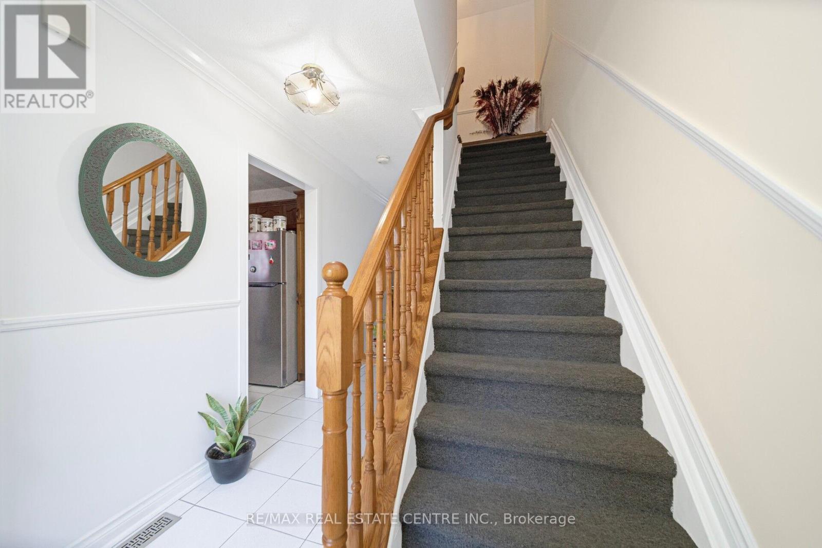 2 Charters Road, Brampton, Ontario  L6V 2S5 - Photo 20 - W12453979
