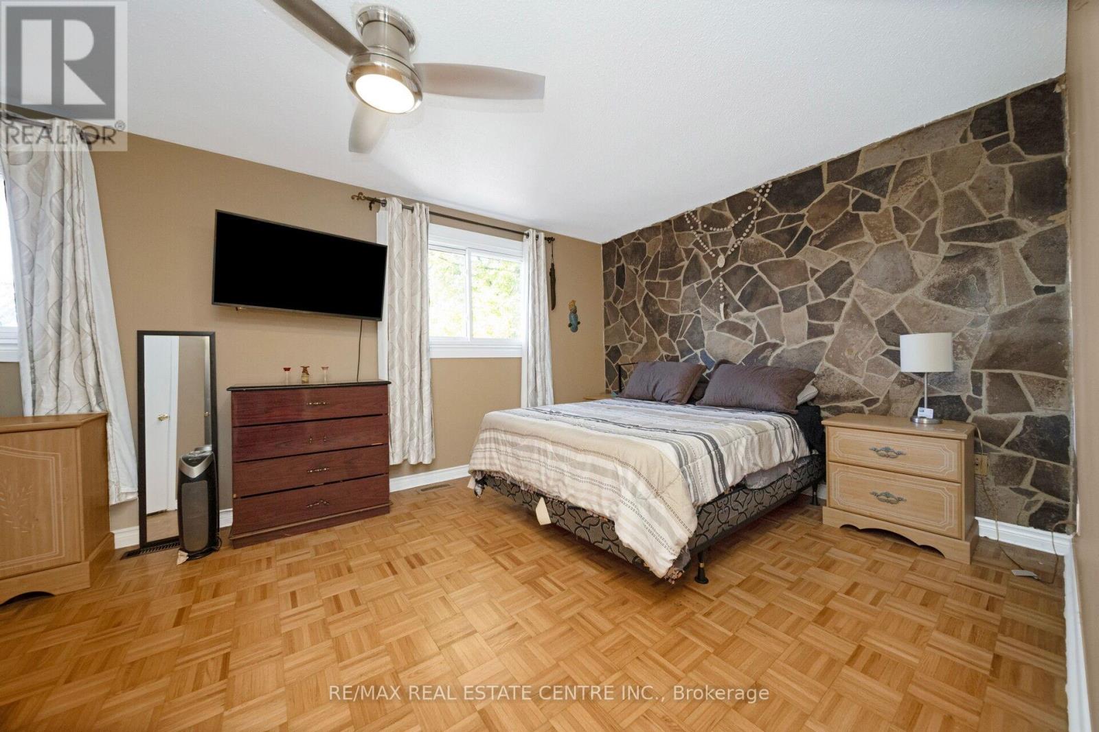 2 Charters Road, Brampton, Ontario  L6V 2S5 - Photo 21 - W12453979