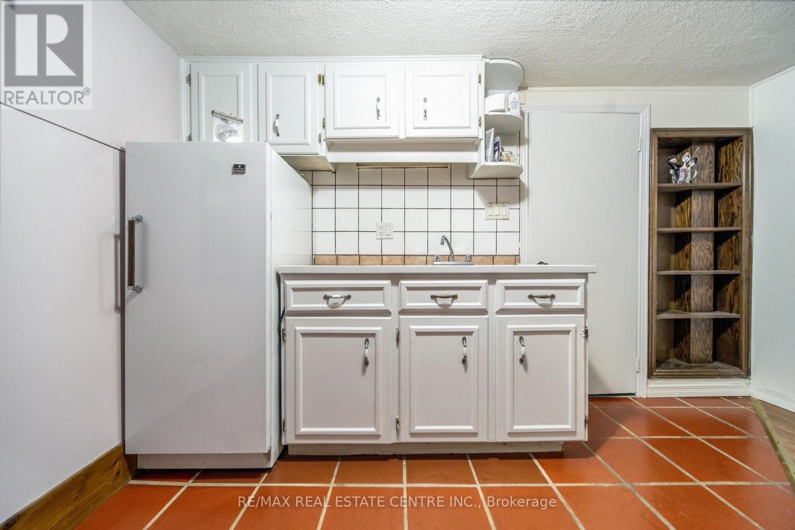 2 Charters Road, Brampton, Ontario  L6V 2S5 - Photo 39 - W12453979