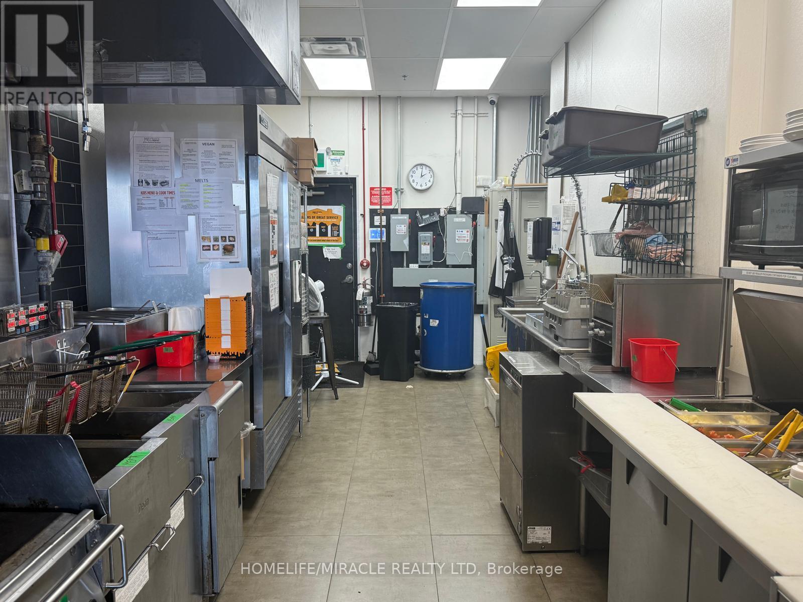 4 - 101 James Snow Parkway N, Milton (Dg Derry Green), Ontario  L9T 0R3 - Photo 3 - W12453995