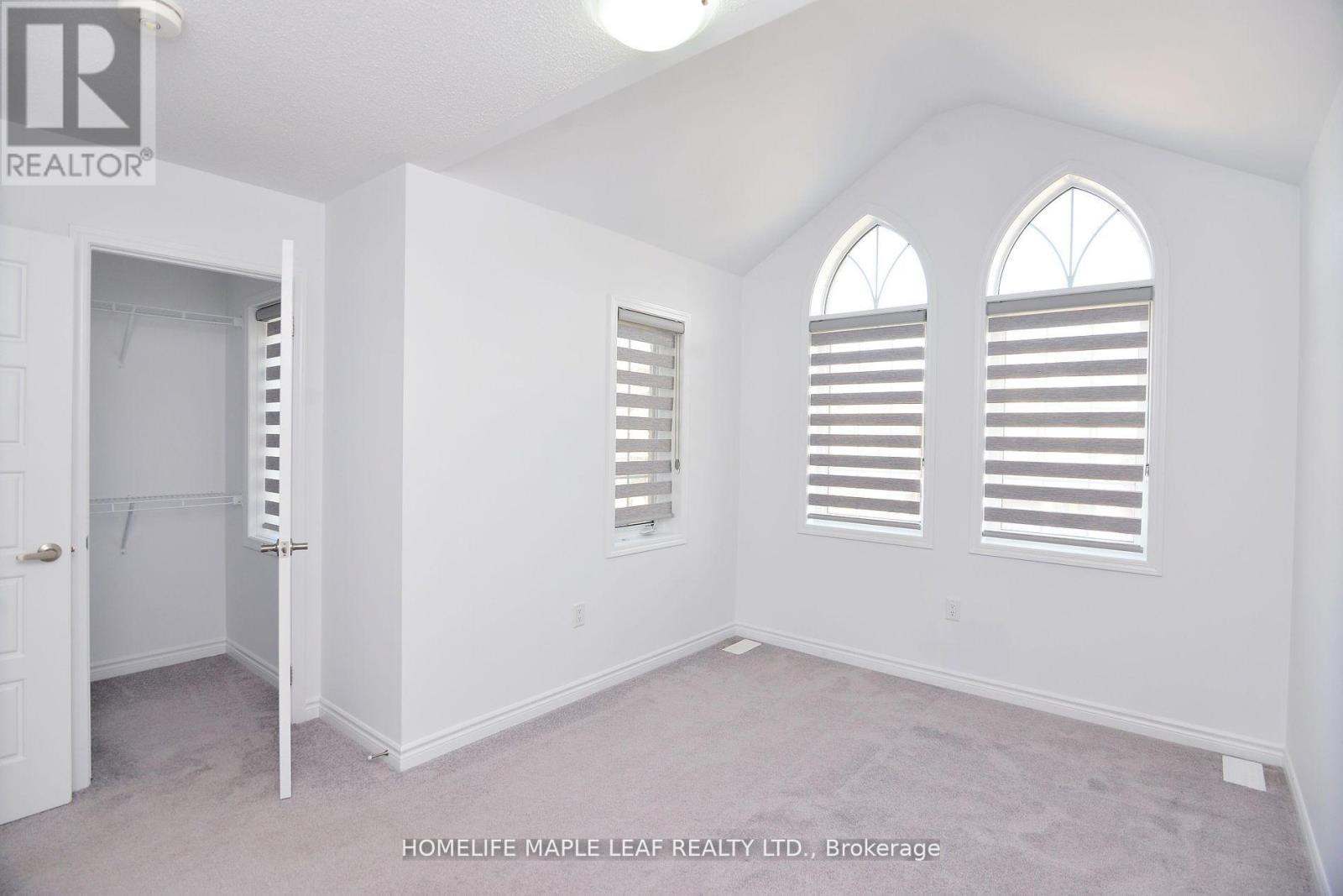 12 Eberly Woods Drive, Caledon, Ontario  L7C 4H8 - Photo 29 - W12454007