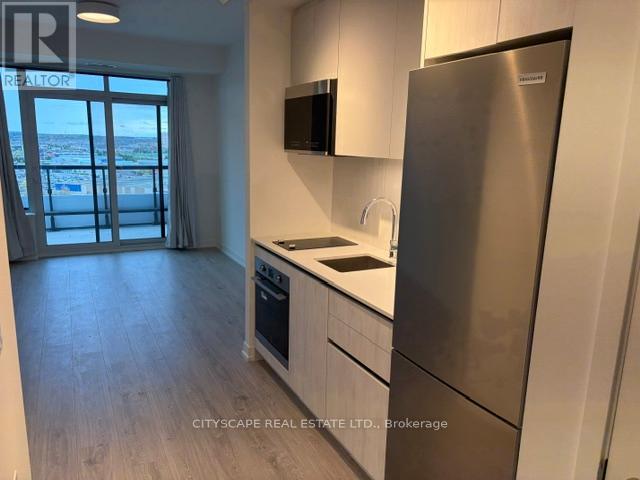 1402 - 2485 Eglinton Avenue W, Mississauga, Ontario  L5M 2T1 - Photo 2 - W12454008