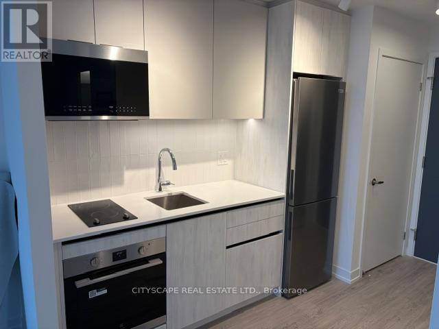 1402 - 2485 Eglinton Avenue W, Mississauga, Ontario  L5M 2T1 - Photo 5 - W12454008