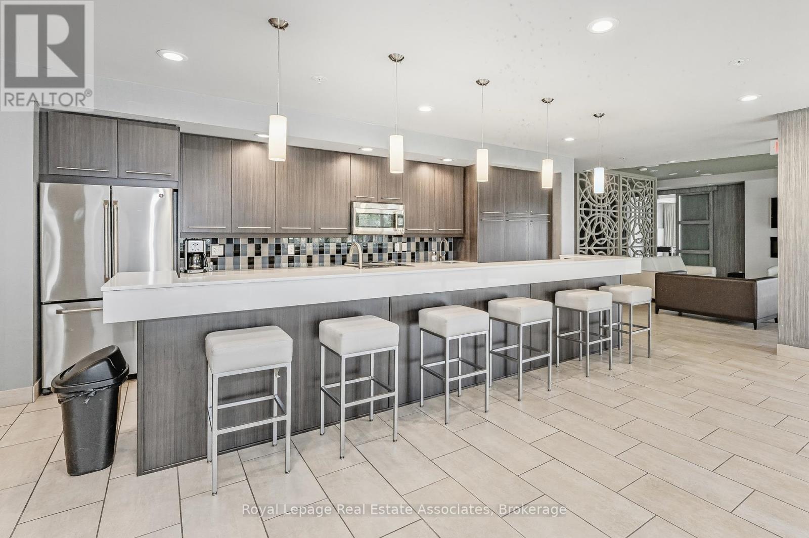 1407 - 551 Maple Avenue, Burlington, Ontario  L7S 1M7 - Photo 47 - W12454016
