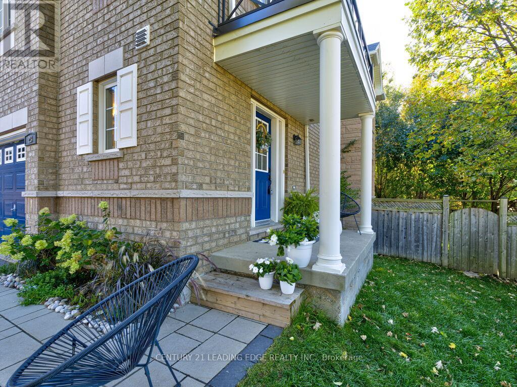 23 - 620 Ferguson Drive, Milton, Ontario  L9T 0M7 - Photo 2 - W12454023