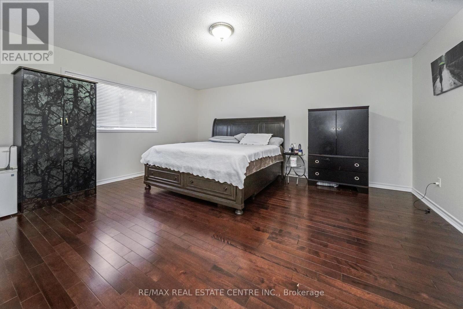 30 Florence Drive, Brampton, Ontario  L7A 2M2 - Photo 26 - W12454031