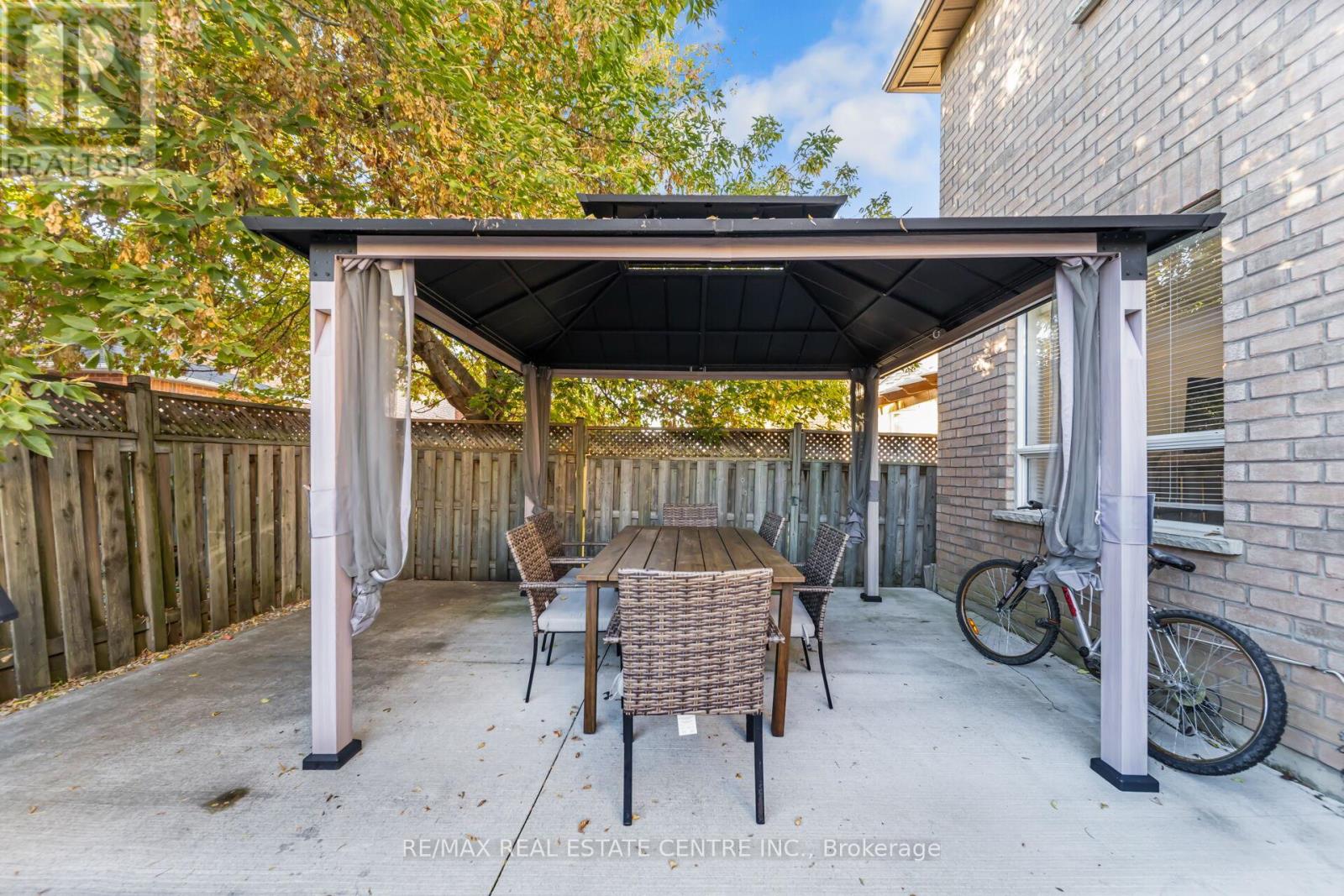 30 Florence Drive, Brampton, Ontario  L7A 2M2 - Photo 49 - W12454031
