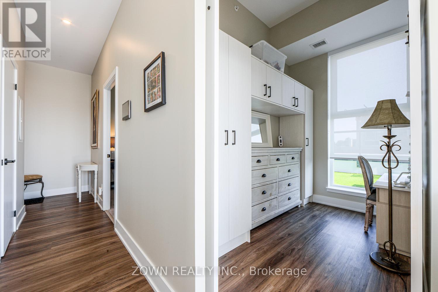 403 - 370 Martha Street, Burlington, Ontario  L7R 0G9 - Photo 42 - W12454062