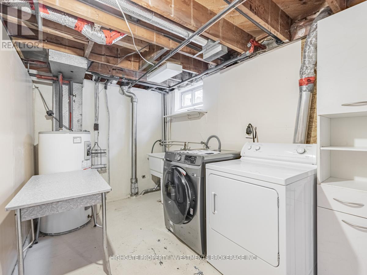 82 Ravenscrest Drive, Toronto, Ontario  M9B 5N3 - Photo 22 - W12454074