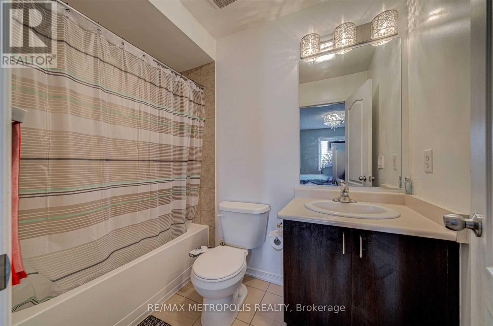 183 - 128 Cedar Lake Crescent, Brampton, Ontario  L6Y 0W3 - Photo 17 - W12454077