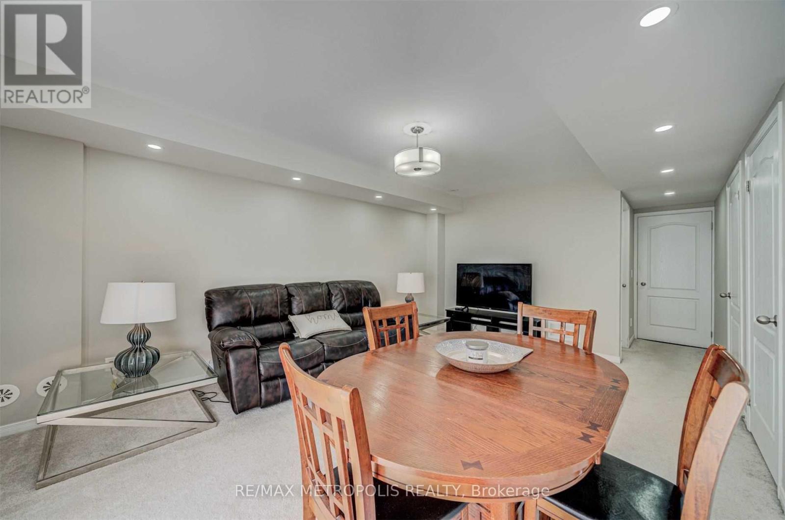 183 - 128 Cedar Lake Crescent, Brampton, Ontario  L6Y 0W3 - Photo 24 - W12454077