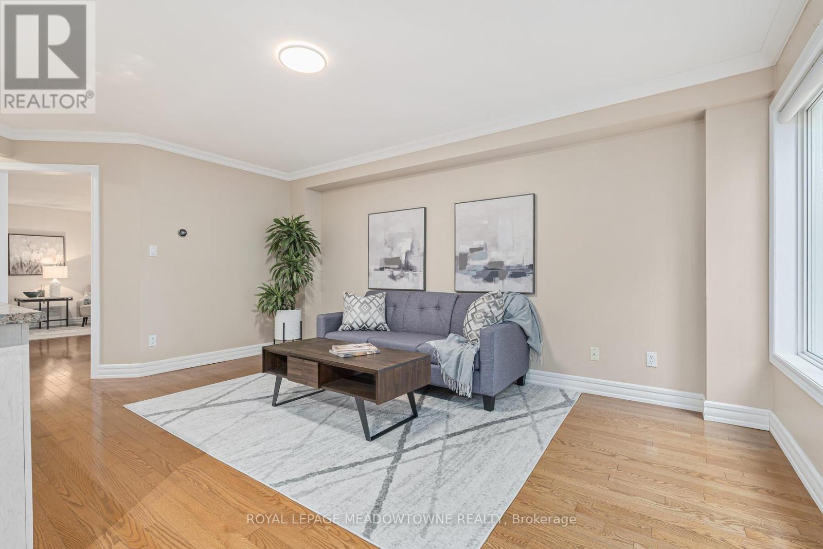 44 James Young Drive, Halton Hills, Ontario  L7G 5S5 - Photo 13 - W12454086