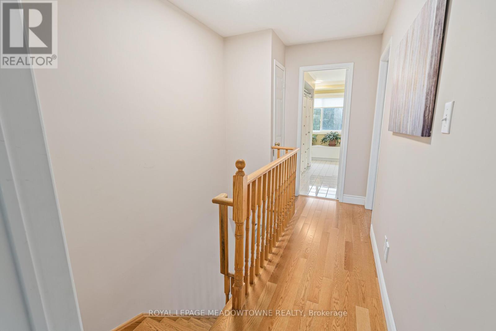 44 James Young Drive, Halton Hills, Ontario  L7G 5S5 - Photo 20 - W12454086