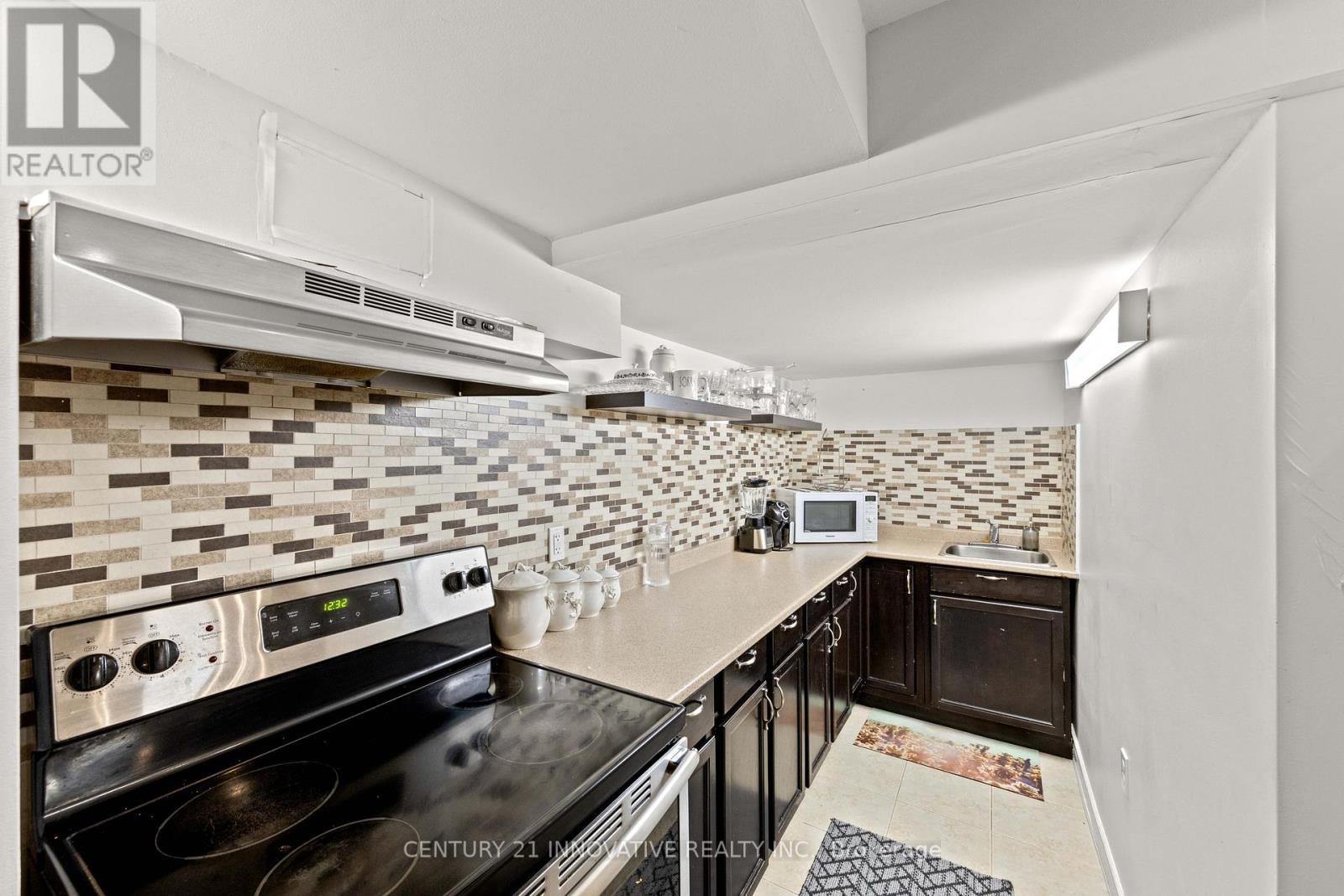 3265 Cabano Crescent, Mississauga, Ontario  L5M 0B9 - Photo 33 - W12454101