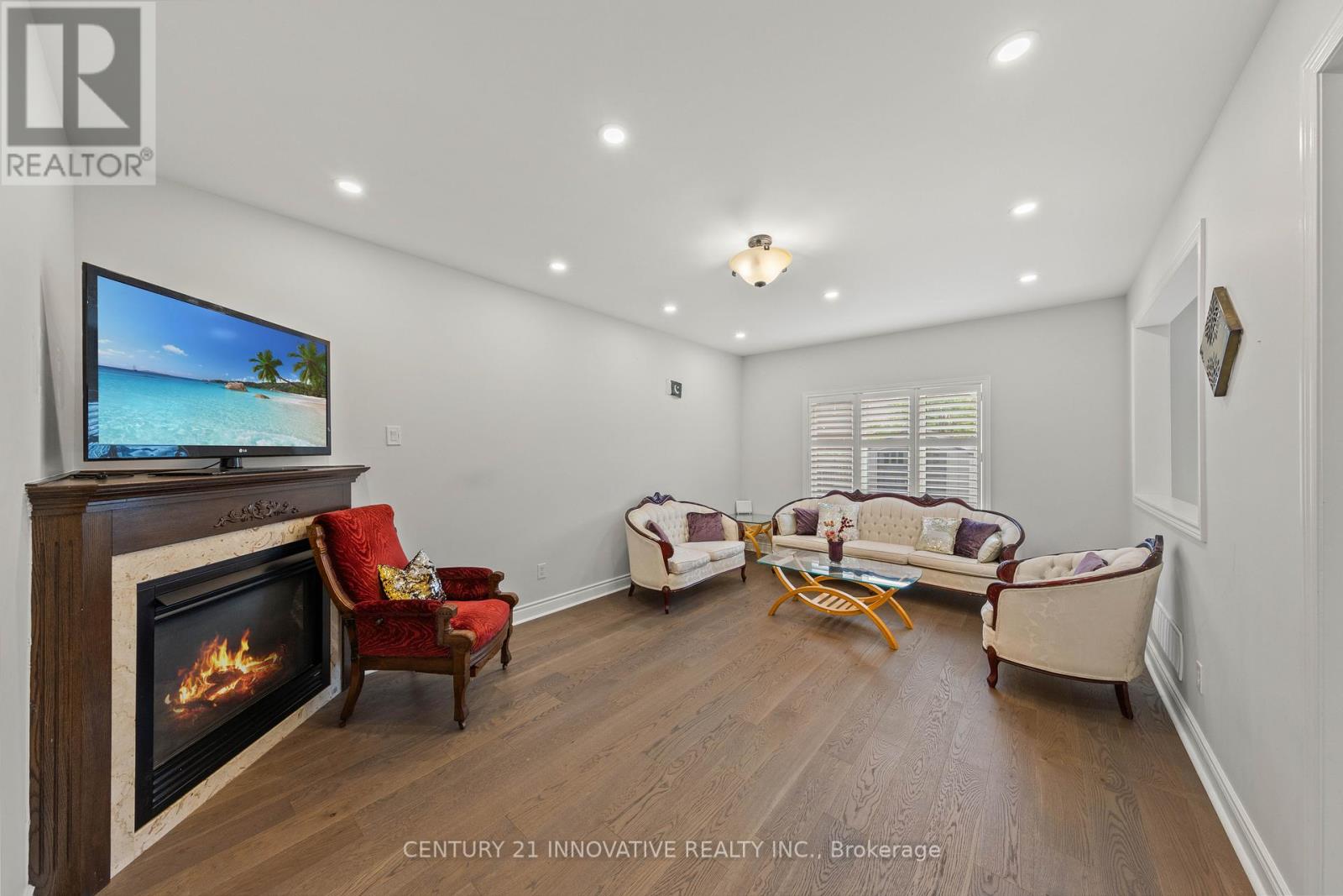 3265 Cabano Crescent, Mississauga, Ontario  L5M 0B9 - Photo 9 - W12454101
