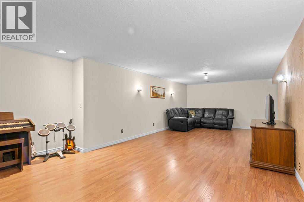 1147 Lake Huron Crescent Se, Calgary, Alberta  T2J 3E8 - Photo 30 - A2262955