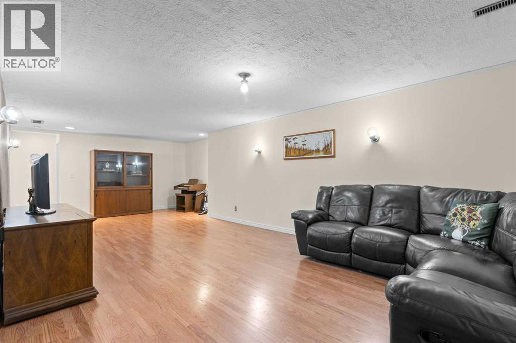 1147 Lake Huron Crescent Se, Calgary, Alberta  T2J 3E8 - Photo 32 - A2262955