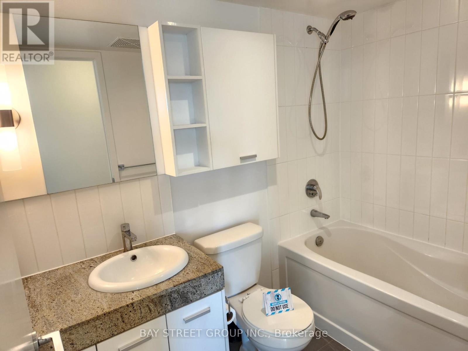 512 - 29 Singer Court, Toronto, Ontario  M2K 0B3 - Photo 30 - C12445044