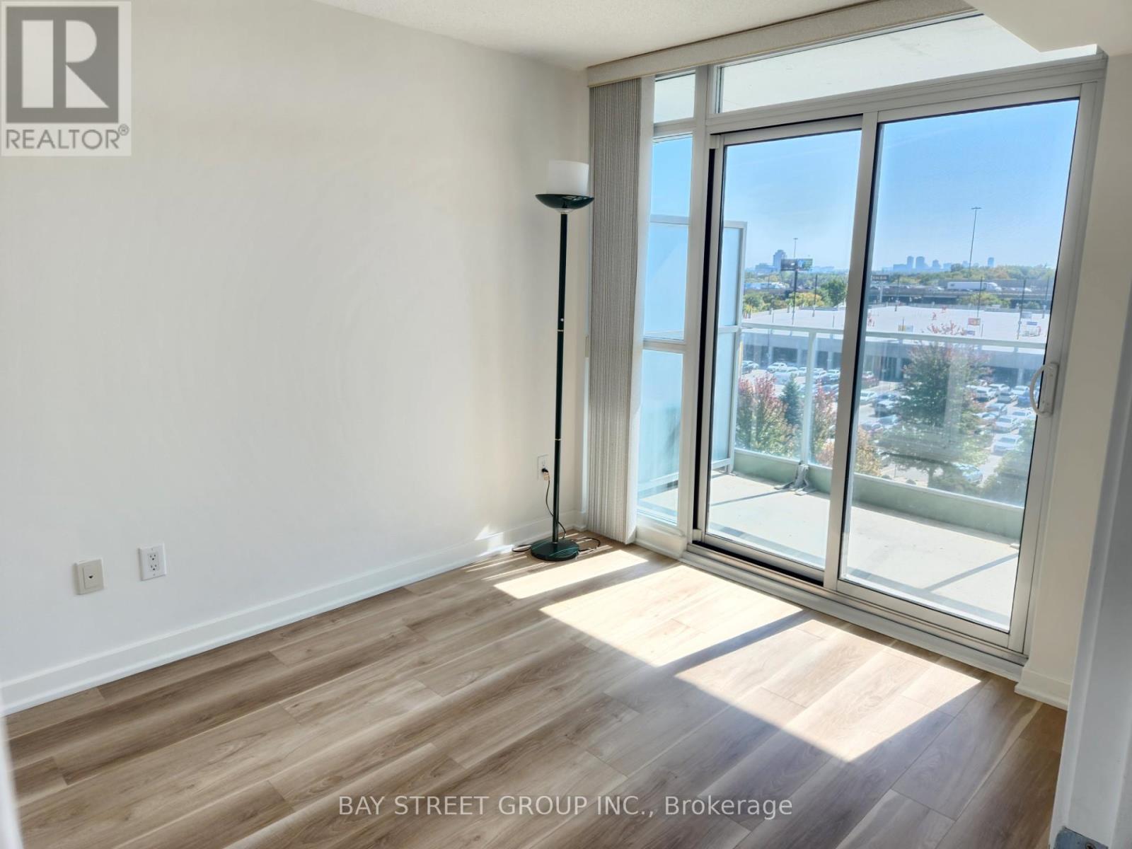 512 - 29 Singer Court, Toronto, Ontario  M2K 0B3 - Photo 29 - C12445044