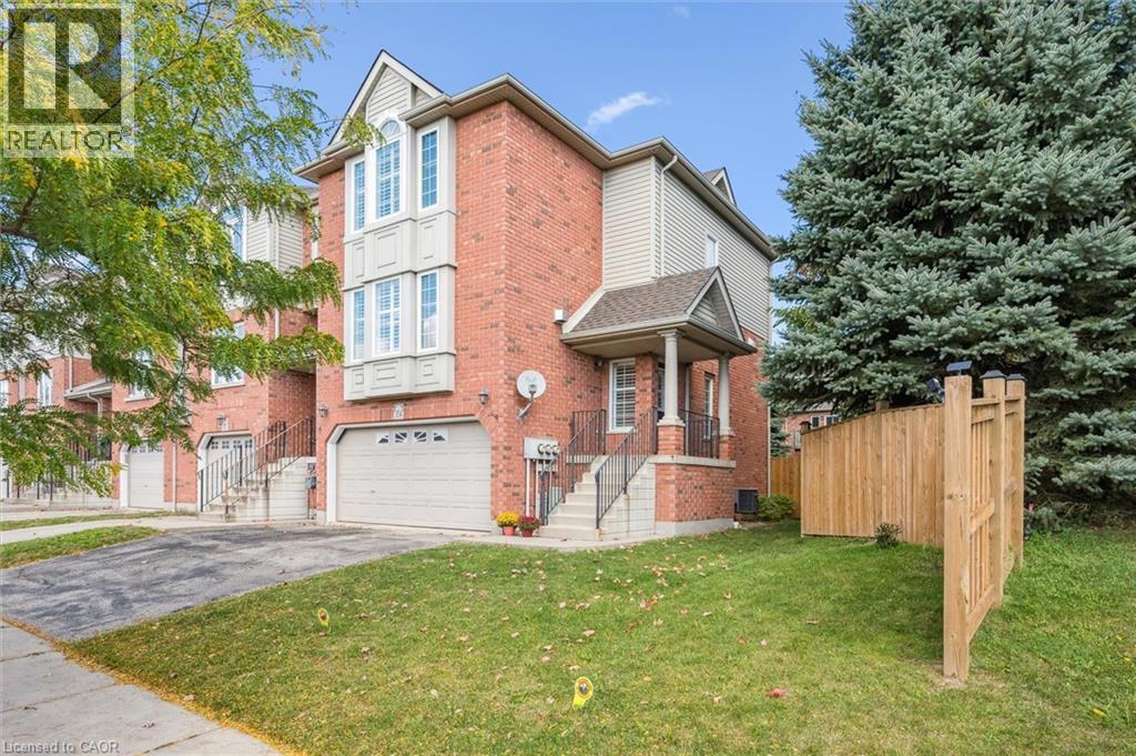 354 Dearborn Boulevard, Waterloo, Ontario  N2J 4Y9 - Photo 3 - 40777031