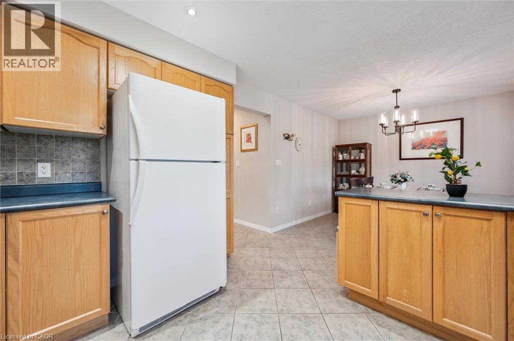 354 Dearborn Boulevard, Waterloo, Ontario  N2J 4Y9 - Photo 18 - 40777031