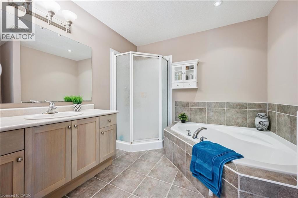 354 Dearborn Boulevard, Waterloo, Ontario  N2J 4Y9 - Photo 25 - 40777031